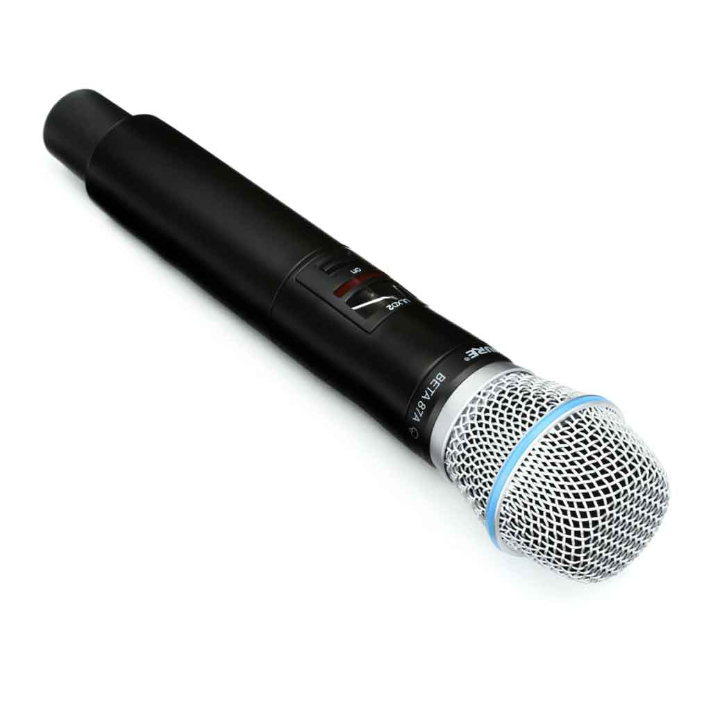 Micro không dây cầm tay Shure ULXD2/B87A với được trang bị màn hình LCD hiển thị Rõ ràng các thông số như kênh, băng tần, pin... với nút gạt tắt/mở nằm ngay bên dưới tiện lợi