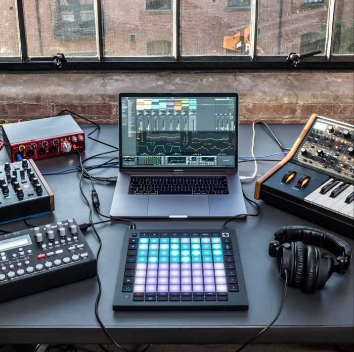Pad Controller Novation Launchpad Pro MK3 - Chính hãng