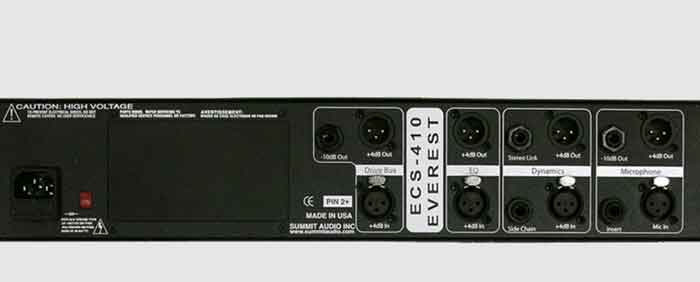 Summit Audio ECS-410 sản phẩm đang được chụp từ phía sau 