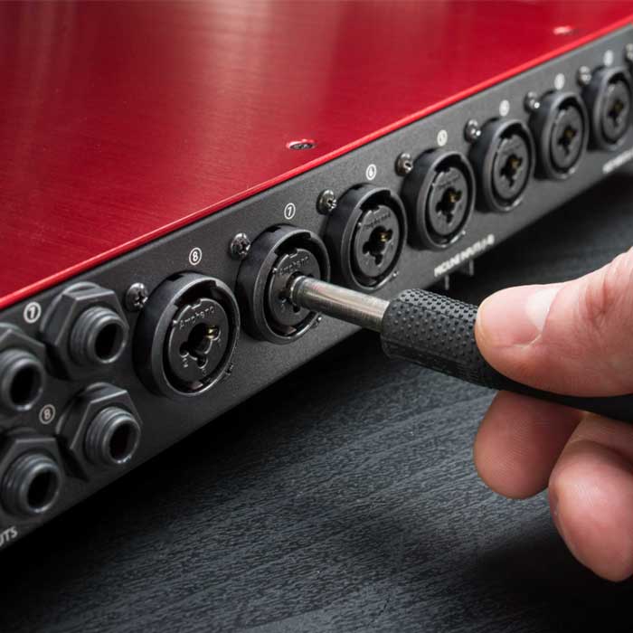 Preamp mic Focusrite Scarlett OctoPre Dynamic - Chính hãng