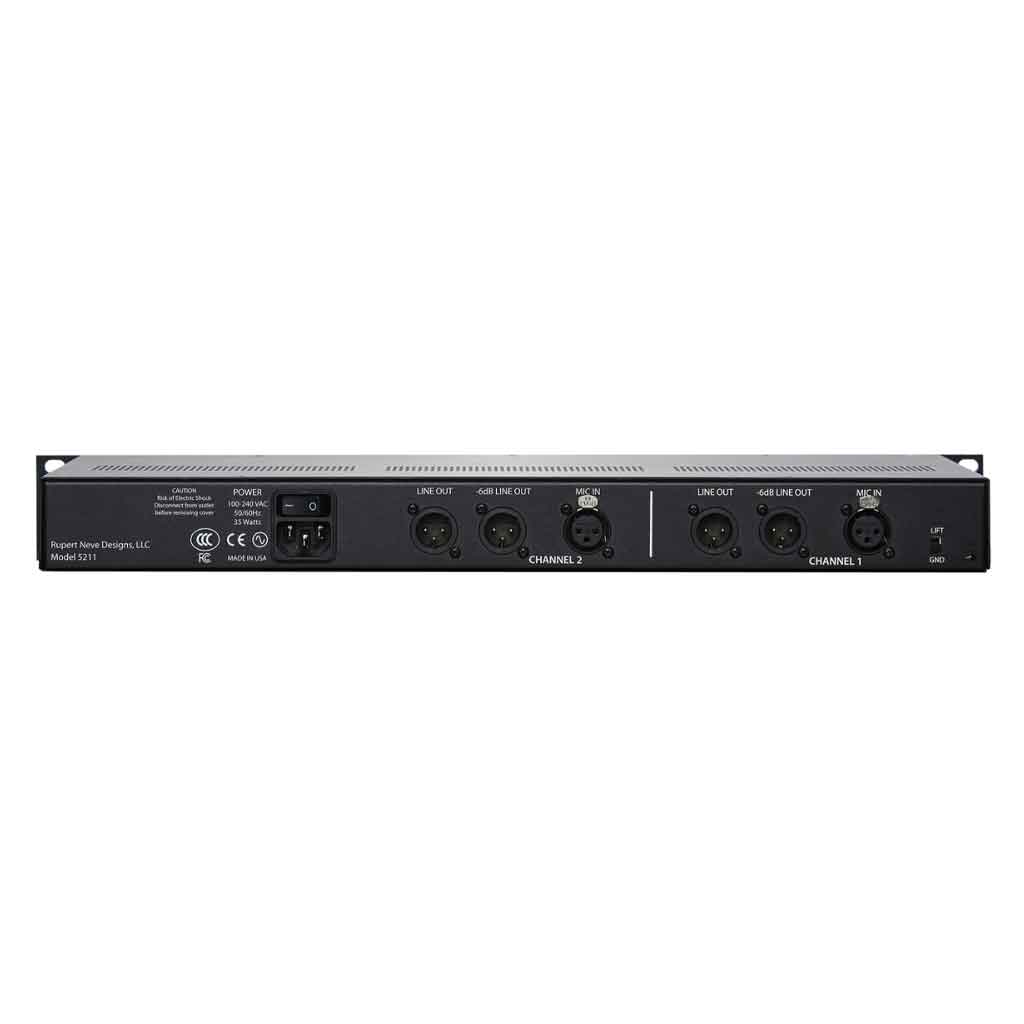 Rupert Neve Designs 5211 2-channel Microphone Preamp hình đang được chụp miêu tả chi tiết mặt sau với có 8 phích cắm đầu vào các loại và 1 nút công tắc ngồn 
