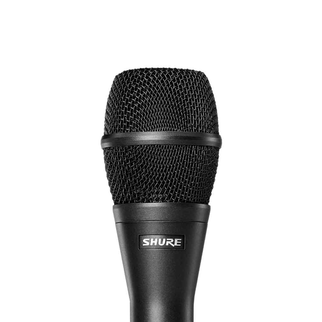 Shure KSM9 Dual-pattern Condenser Handheld Vocal Microphone với phần lưới kim loại màu đen dạng lưới mắt cáo đan dày, tạo vẻ ngoài hiện đại, sang trọng