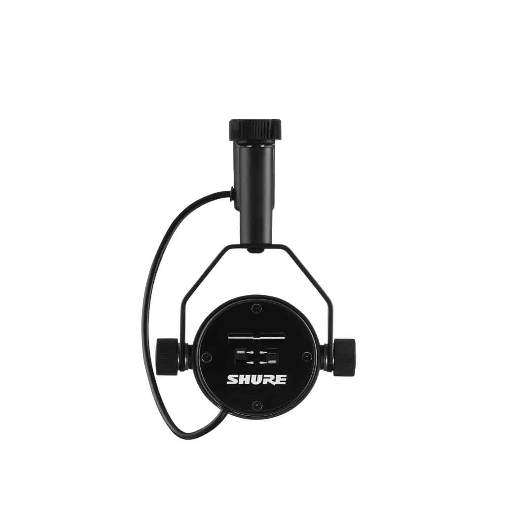 Shure SM7B Cardioid Dynamic Vocal Microphone với cấu trúc tổng thể hình dạng tổng thể là một khung kim loại hình chữ U cách điệu bao quanh phần thân tròn ở giữa.  Cấu trúc được thiết kế để giữ chắc micro và có thể xoay điều chỉnh nhiều hướng