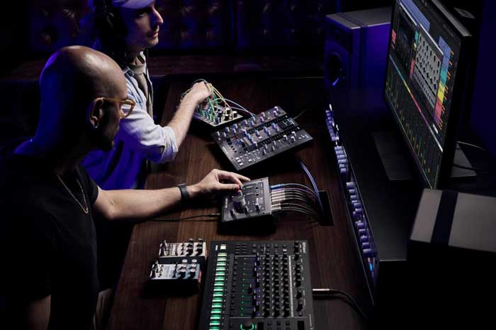 Sound card thu âm Solid State Logic SSL2 MK2 | Chính hãng - Trả góp 0%