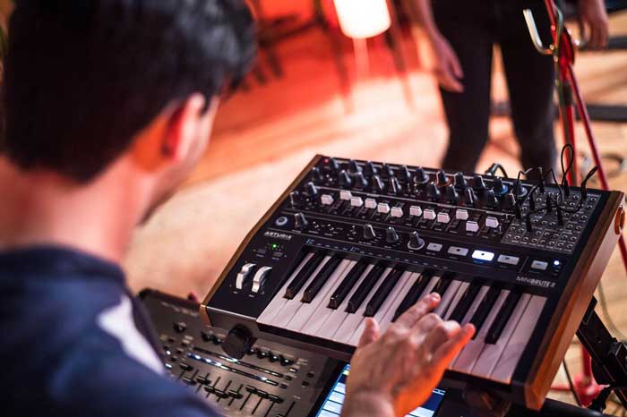 Synth analog Arturia MiniBrute 2 | Chính hãng - Trả góp 0%