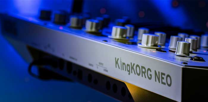 Synthesizer and Vocoder Korg KingKORG Neo - Chính hãng