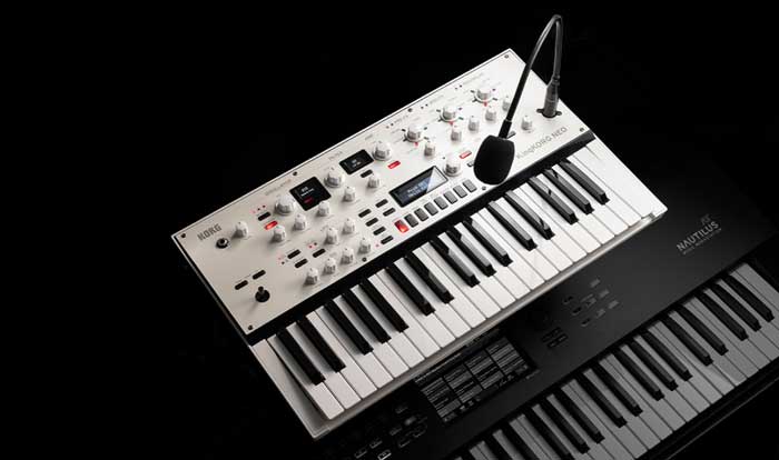 Synthesizer and Vocoder Korg KingKORG Neo - Chính hãng
