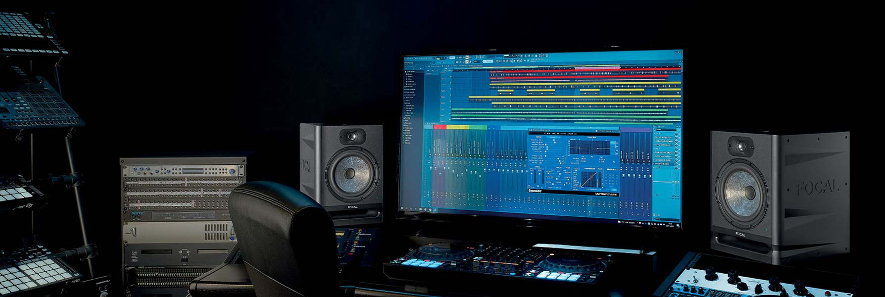 Loa kiểm âm chính hãng