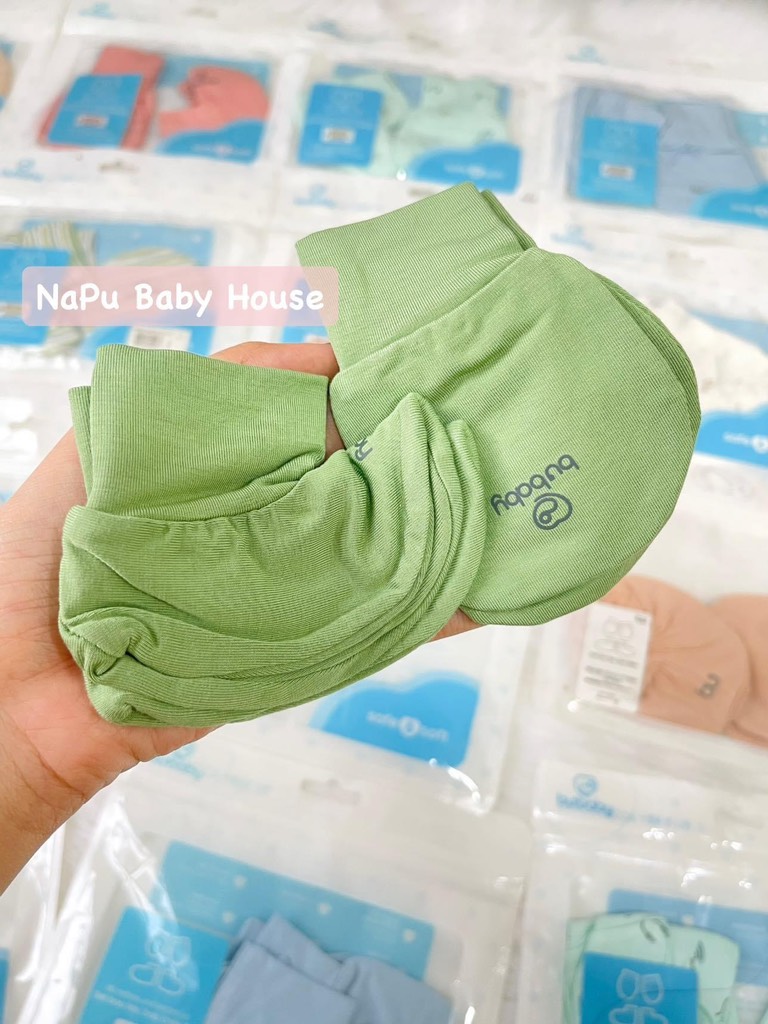 Bao tay, bao chân cho bé sơ sinh đến dưới 6 tháng