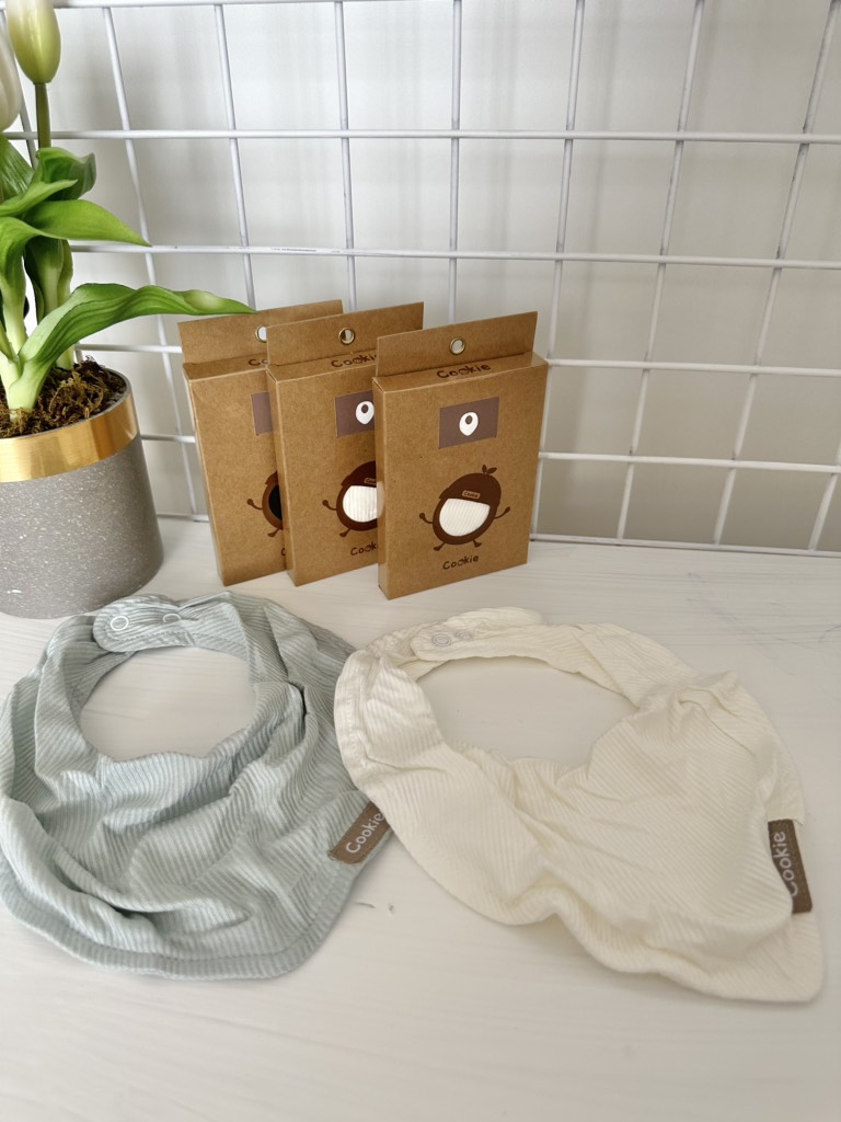 Yếm tam giác sơ sinh 0-6m Cookie