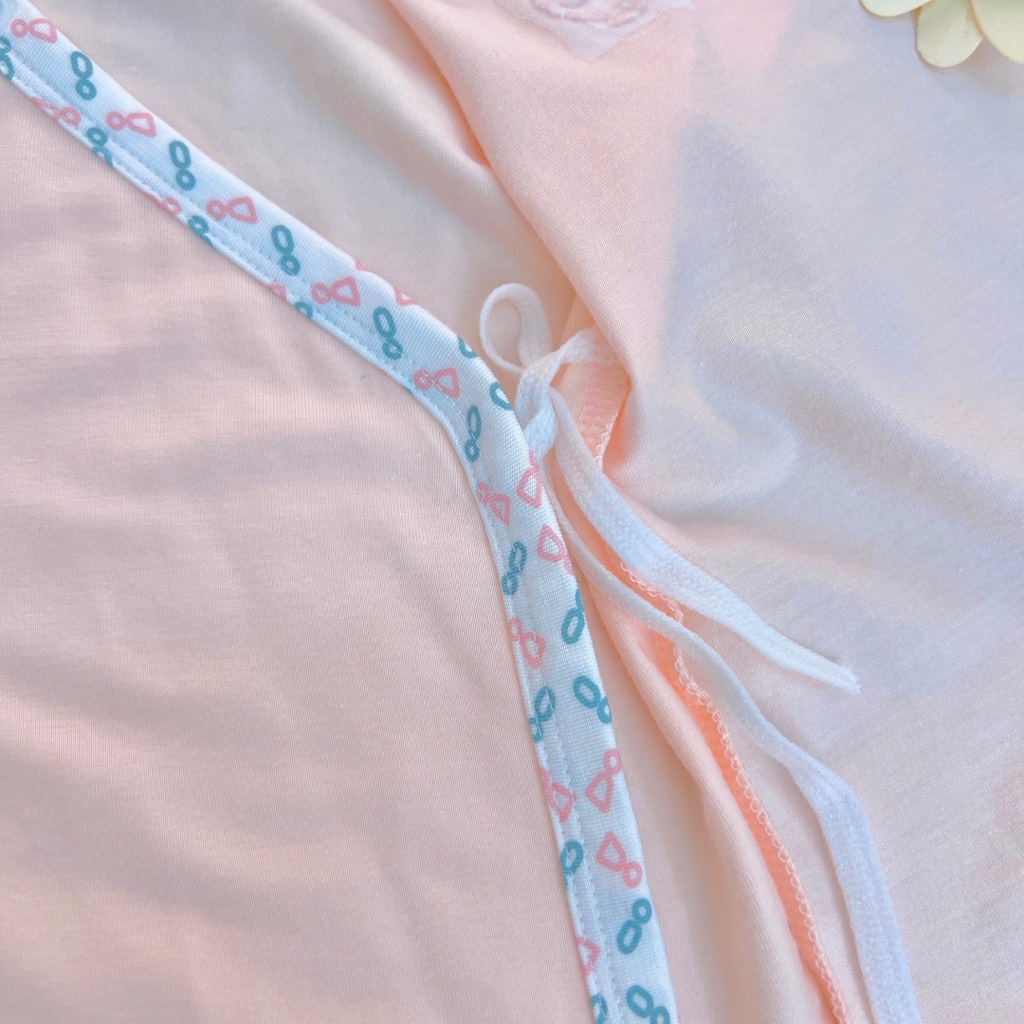 Bộ ngắn tay cài chéo Iconic BU Bambus BuBaby cho bé 0-6m