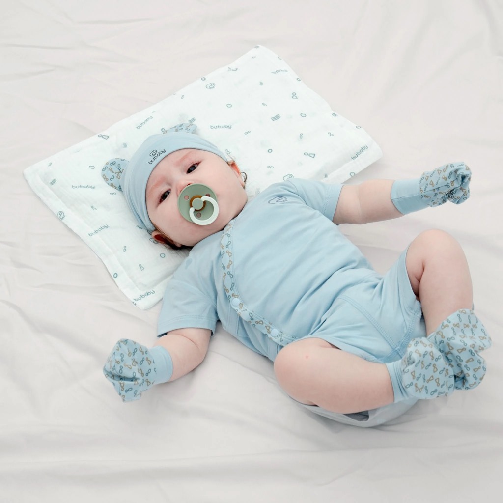 Bộ ngắn tay cài chéo Iconic BU Bambus BuBaby cho bé 0-6m