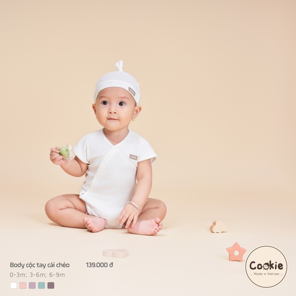 (0-12M) Bodysuit vạt chéo cộc tay trắng Cookie