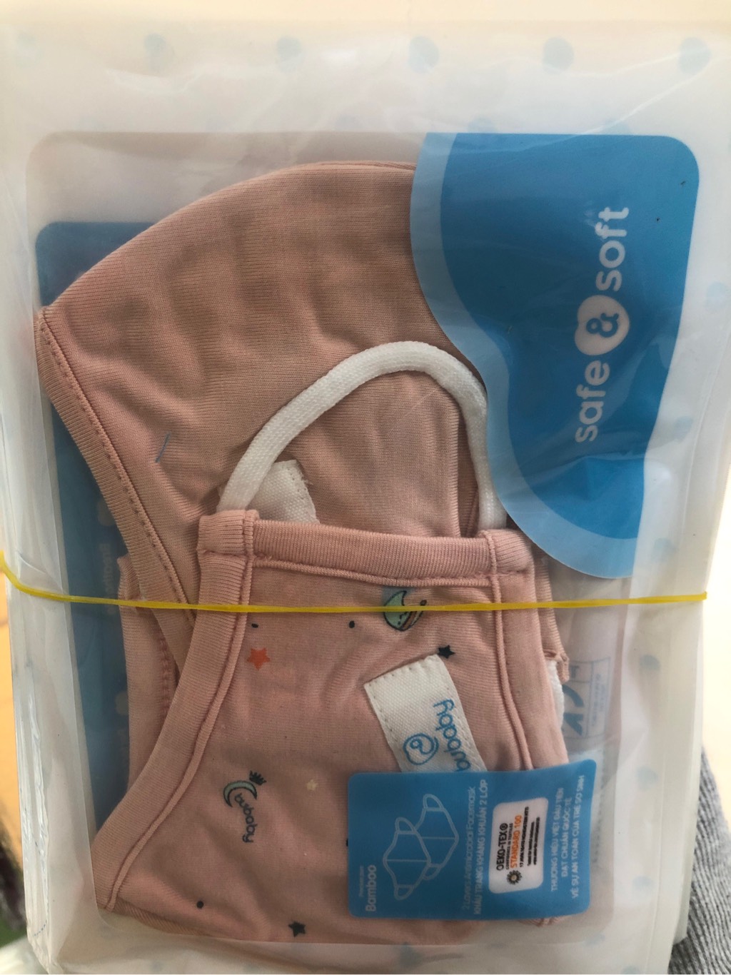 Set 2 khẩu trang cho bé vải sợi tre Bu Baby