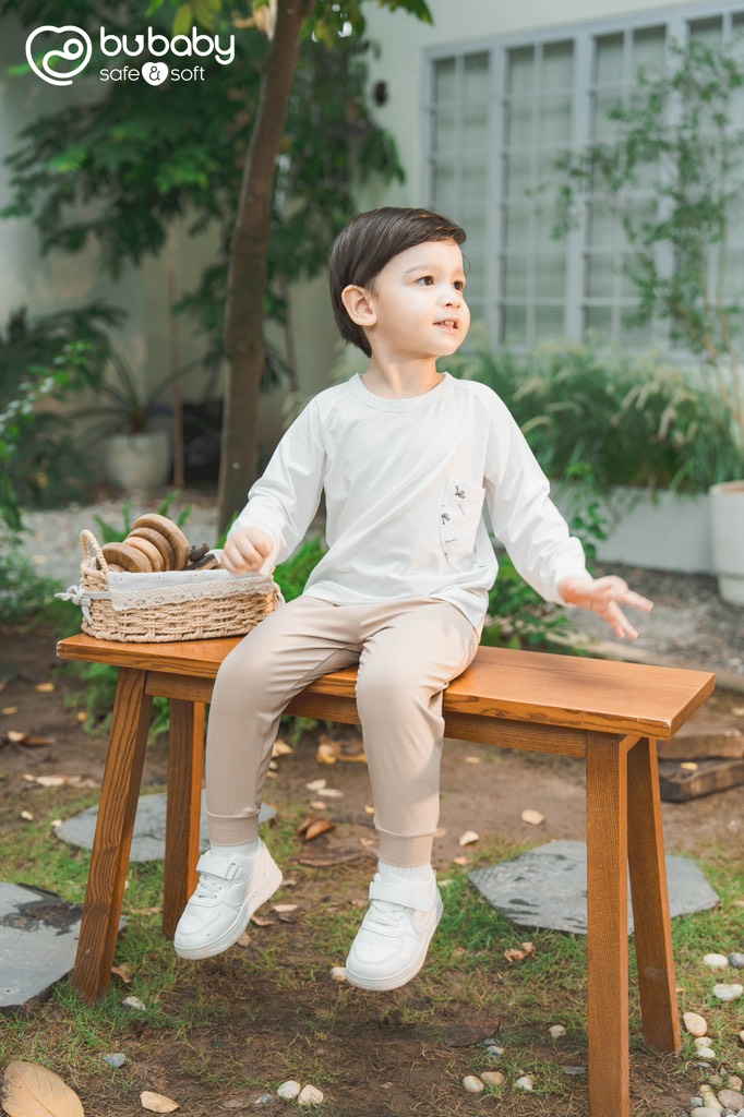 (6M-5Y) Bộ dài tay raglan cài cúc sau túi ngực Dona - Vải sợi tre cotton Bu Baby
