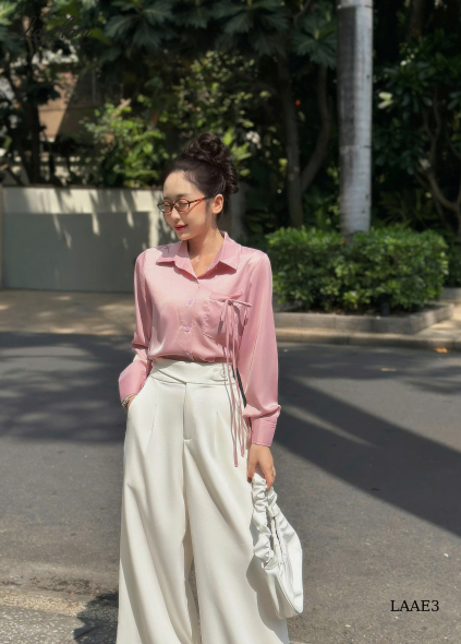 Sơ mi lụa nơ túi form vừa LAAE3