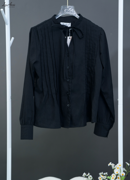 Sơ mi xếp li cổ V LAAE9