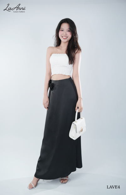 Chân váy lụa dài đính hoa LAVE4