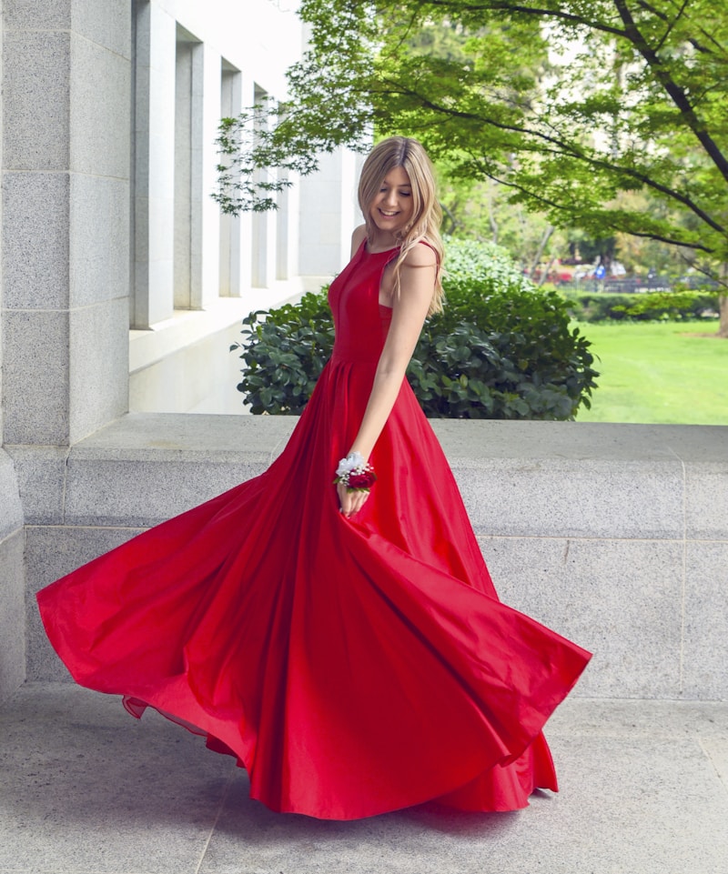 Adidas Áo sơ mi Nâu đất - boyfriend - Xuân Hè 2025