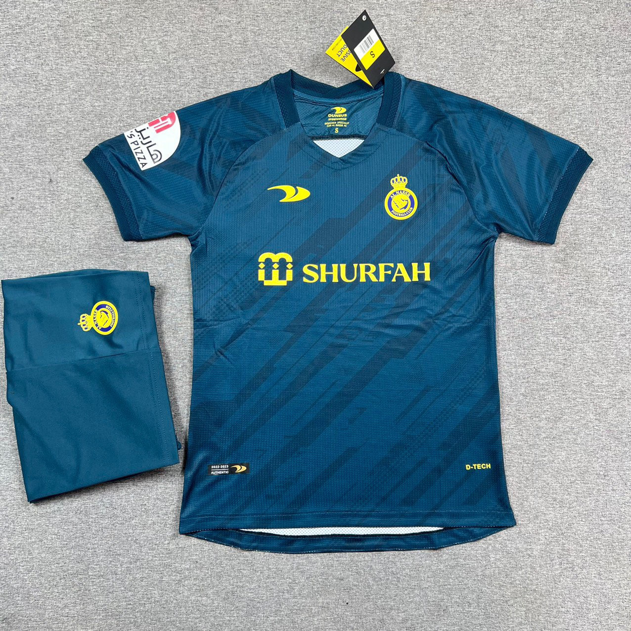 Quần áo Al Nassr