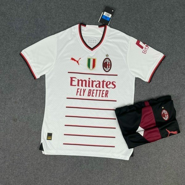 Quần áo AC Milan