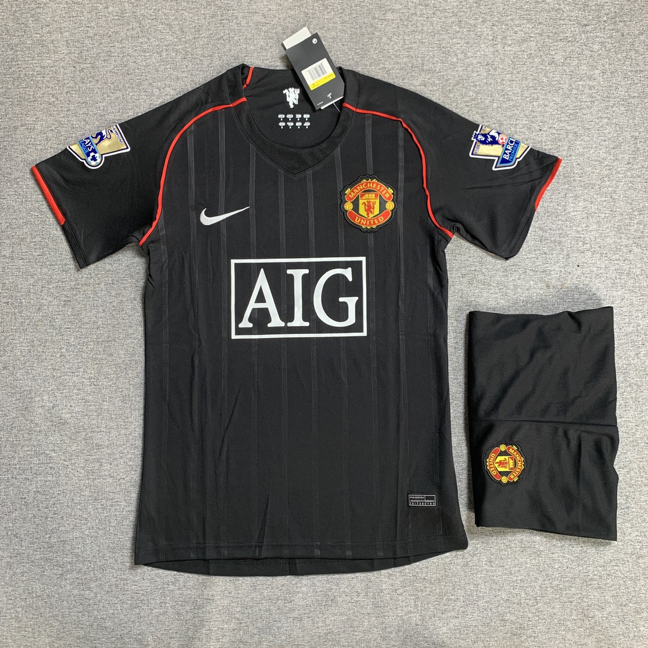 Quần áo Manchester United