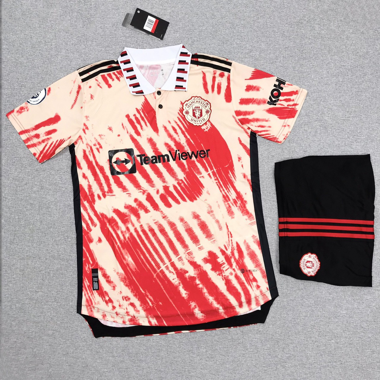 Quần áo Manchester United