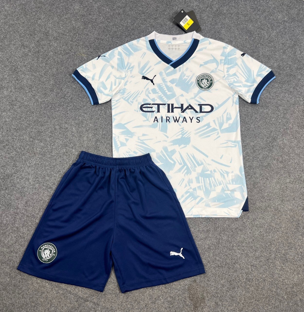 Quần áo Manchester City