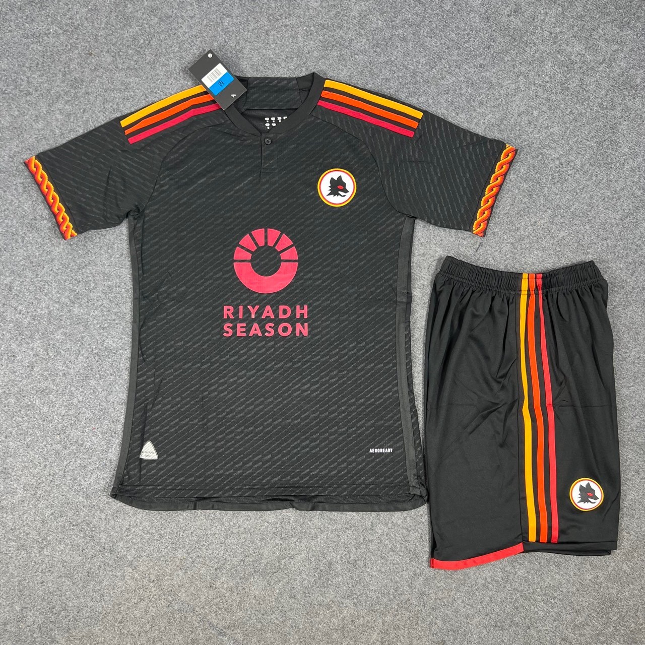 Quần áo As Roma