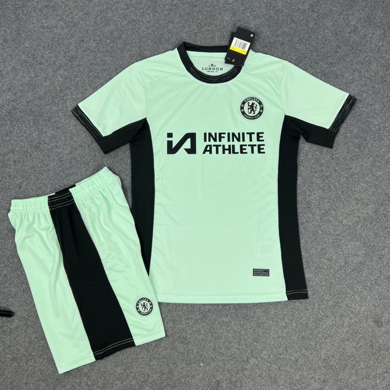 Quần áo Chelsea