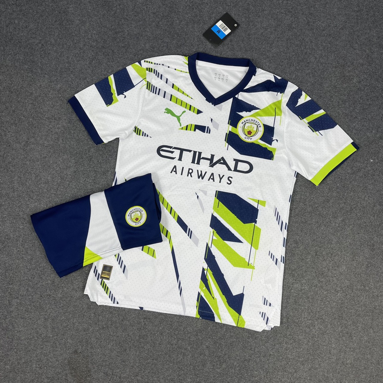 Quần áo Manchester City