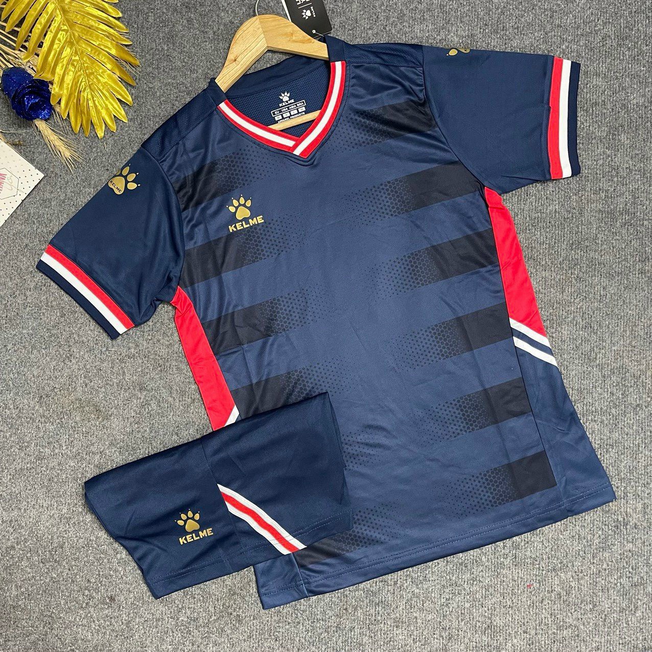 Quần áo Kelme Fex