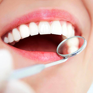 Thẩm mỹ và phục hồi răng