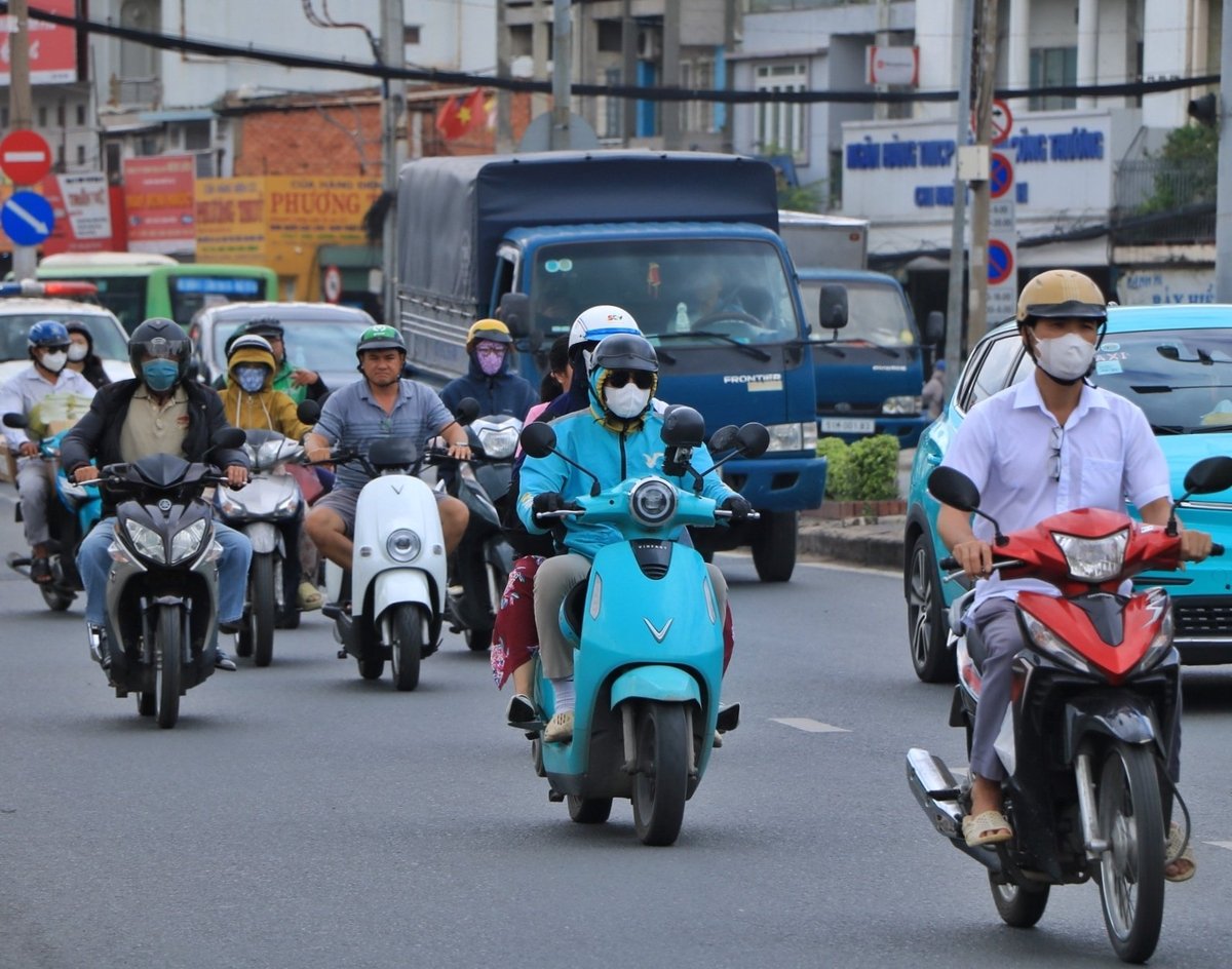 TPHCM: Xe máy công nghệ, xe của công chức, viên chức sẽ chuyển sang xe điện
