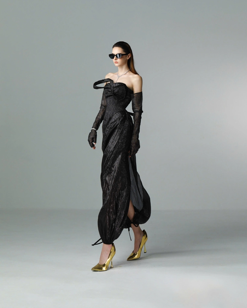 NOCTIFLORA DRESS