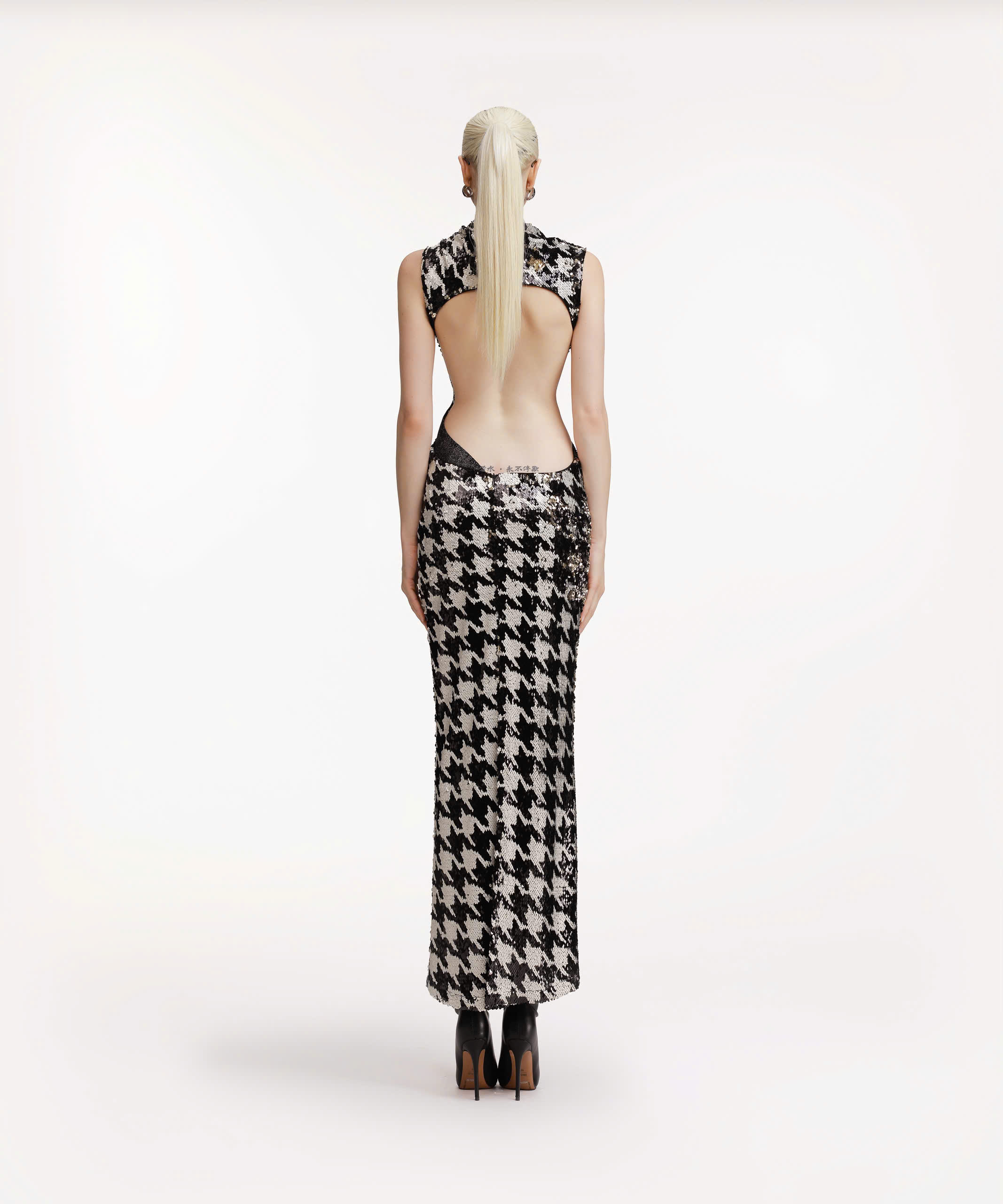 FRAGMENT DRESS