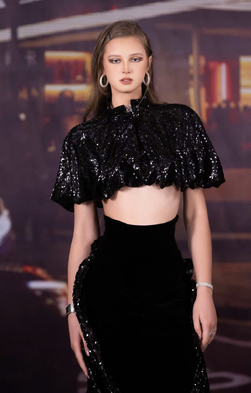 TRUFFLE SKIRT