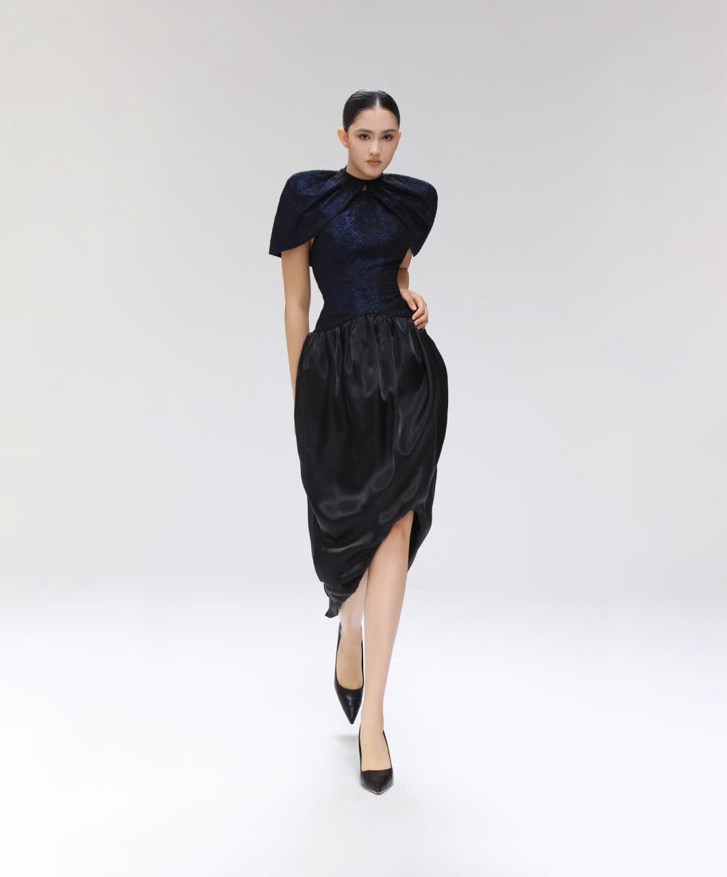 SHEATH DRESS