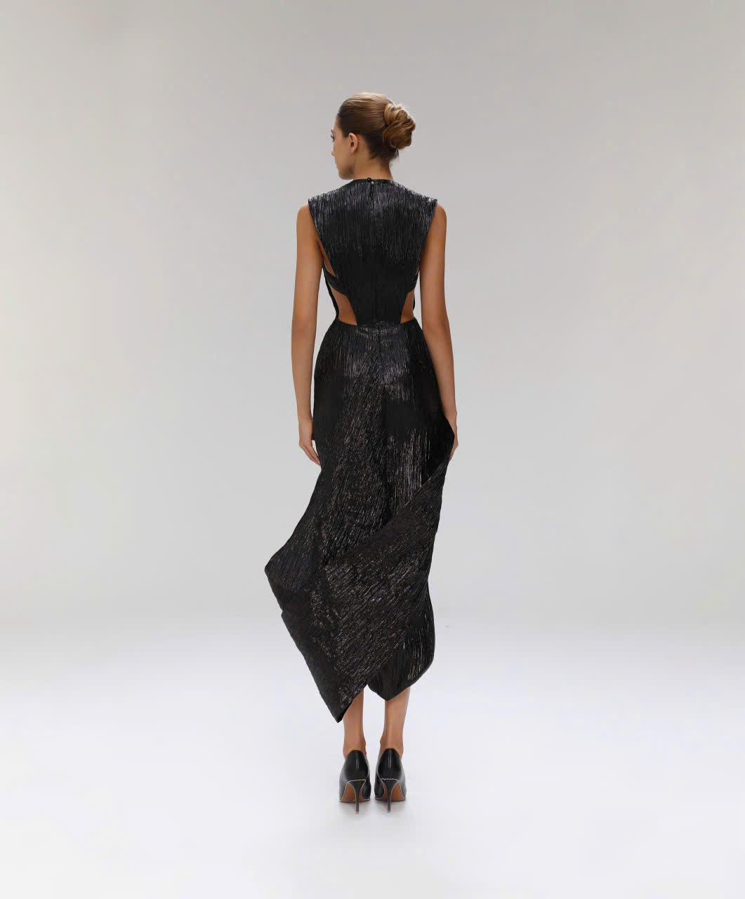WANDERING DRESS