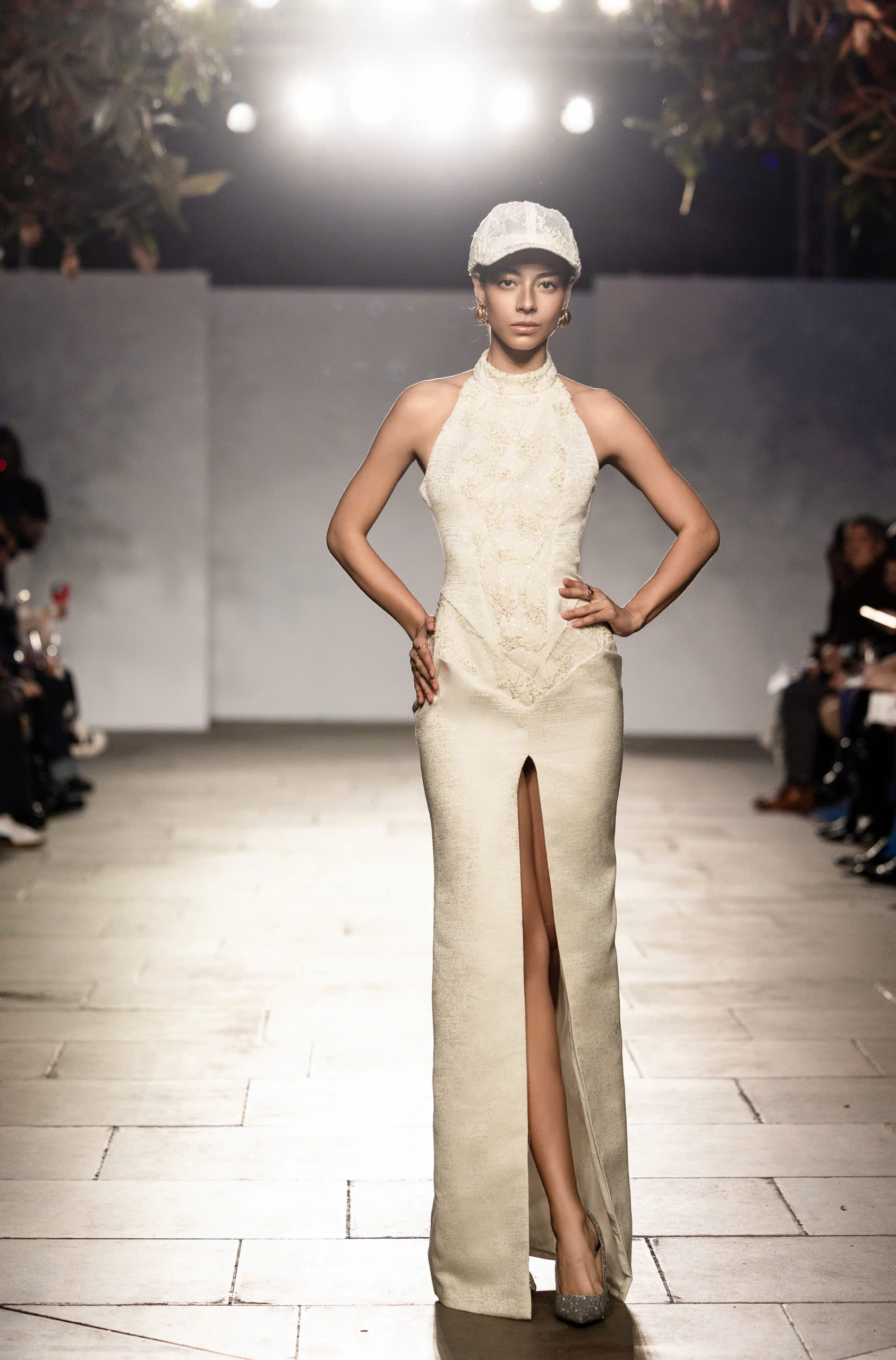 APRICITY DRESS