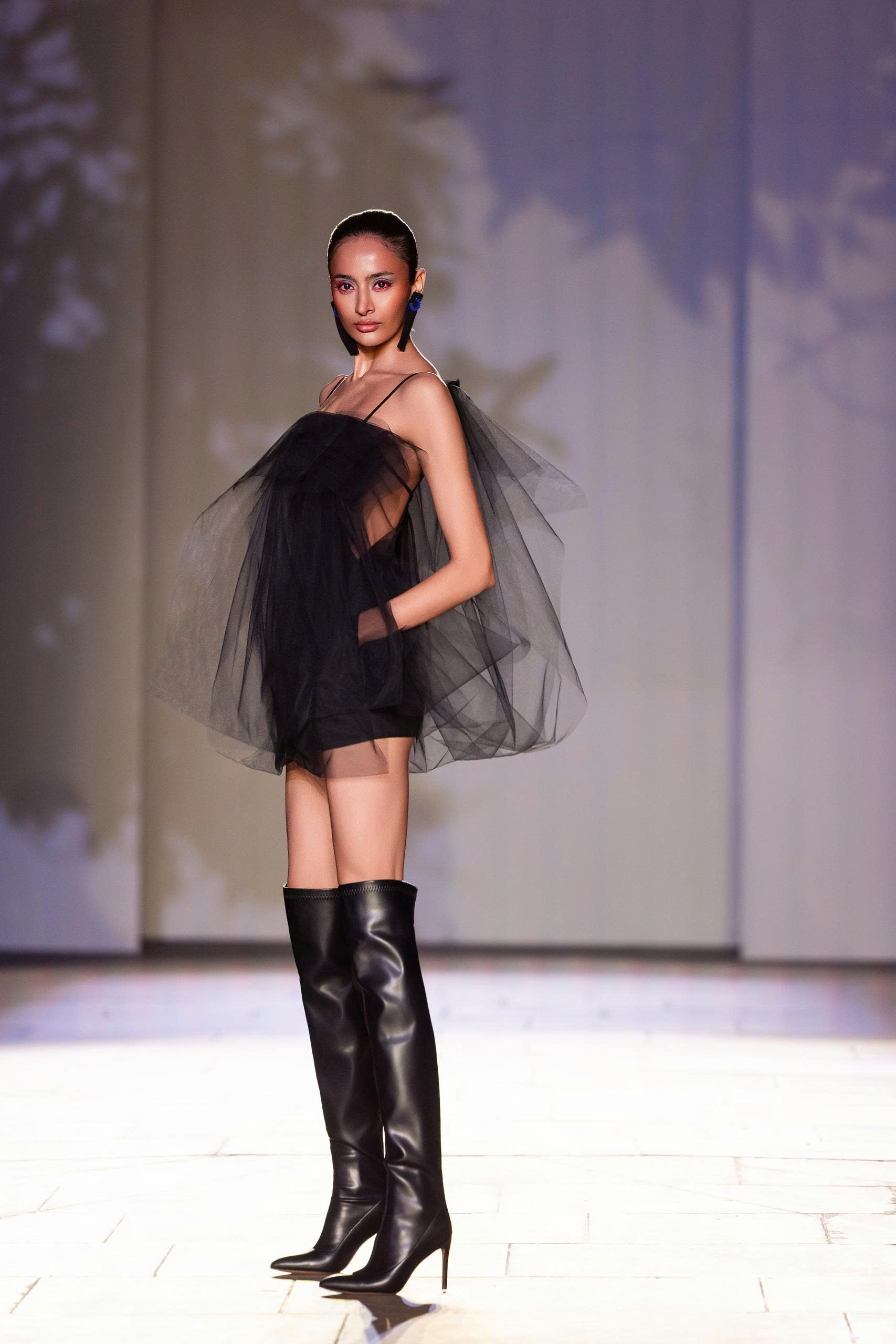 FADE DRESS