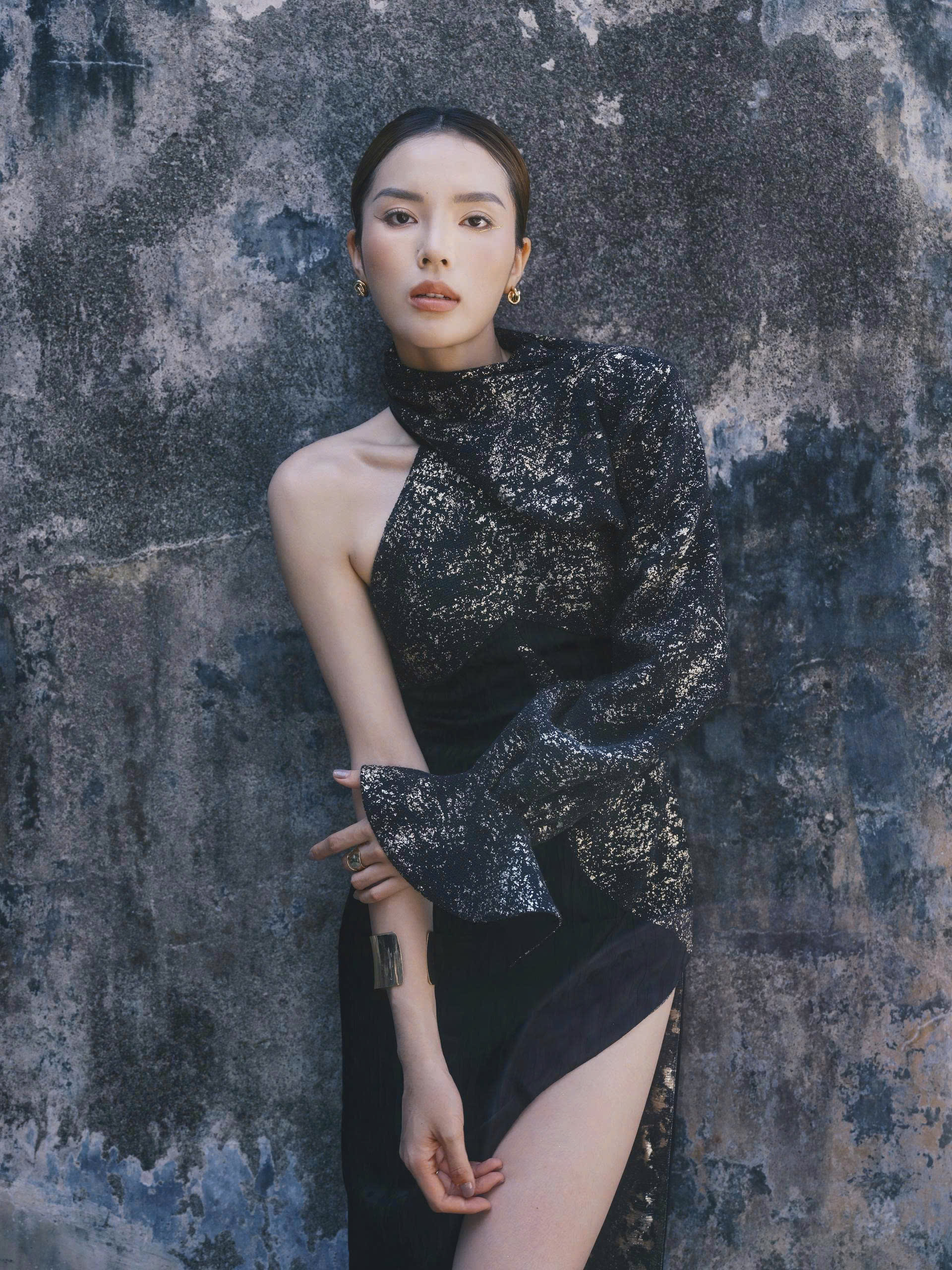 TRANSCENDENCE OUTERWEAR