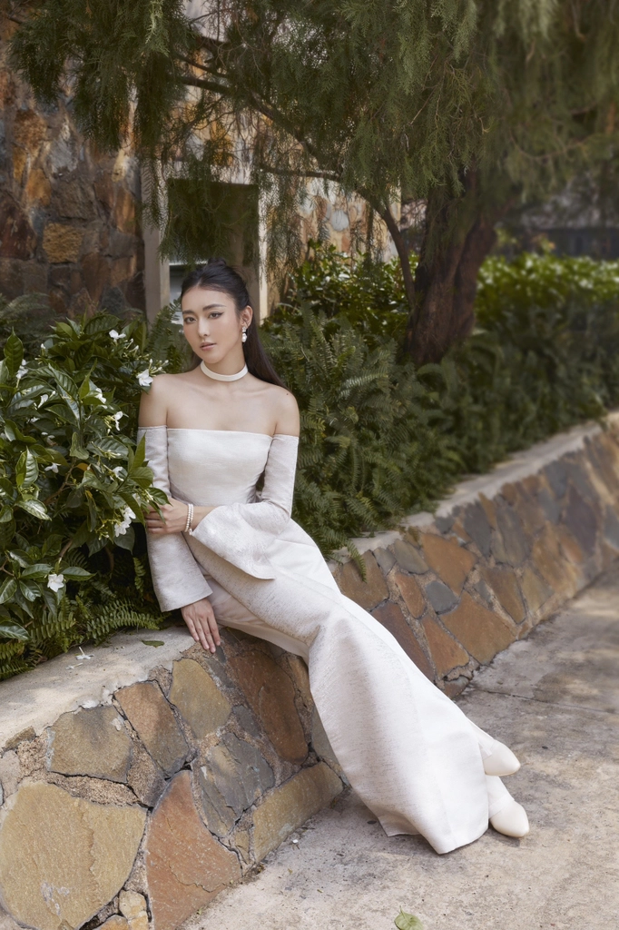 SOVEREIGN AO DAI