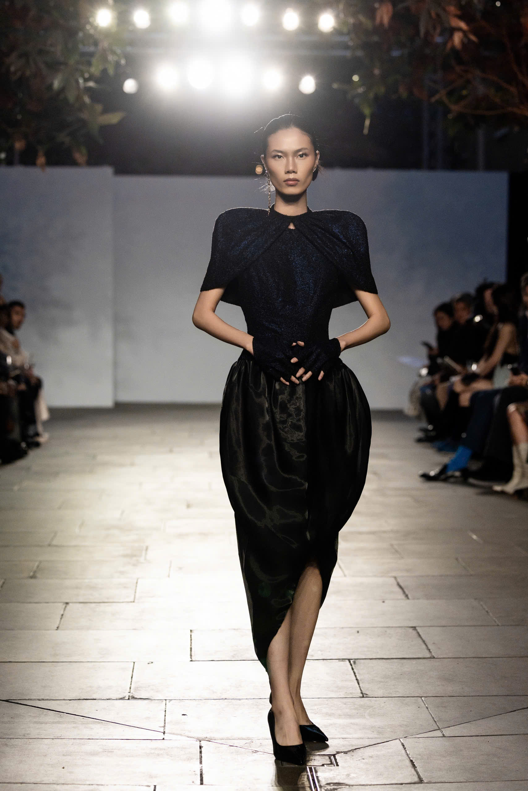 SHEATH DRESS