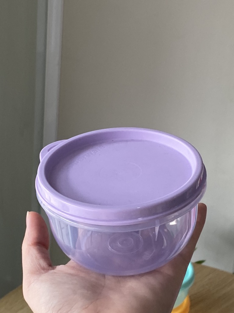 Tuptrung - Hộp Mát Bowl Tròn Thân Trong 260ml (01 Hộp)
