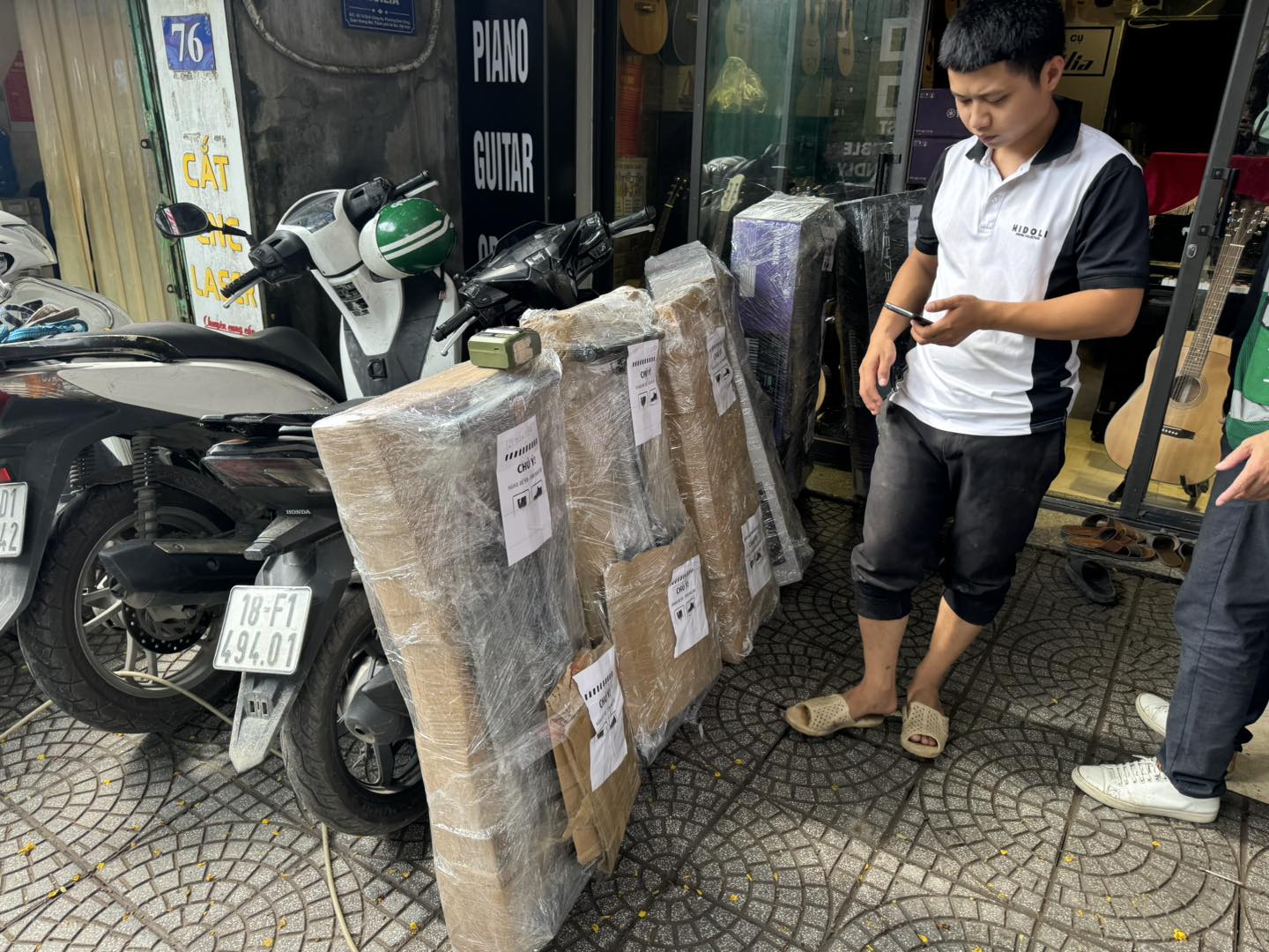 Mua đàn piano và organ giá tốt, rẻ và uy tín Điện Biên