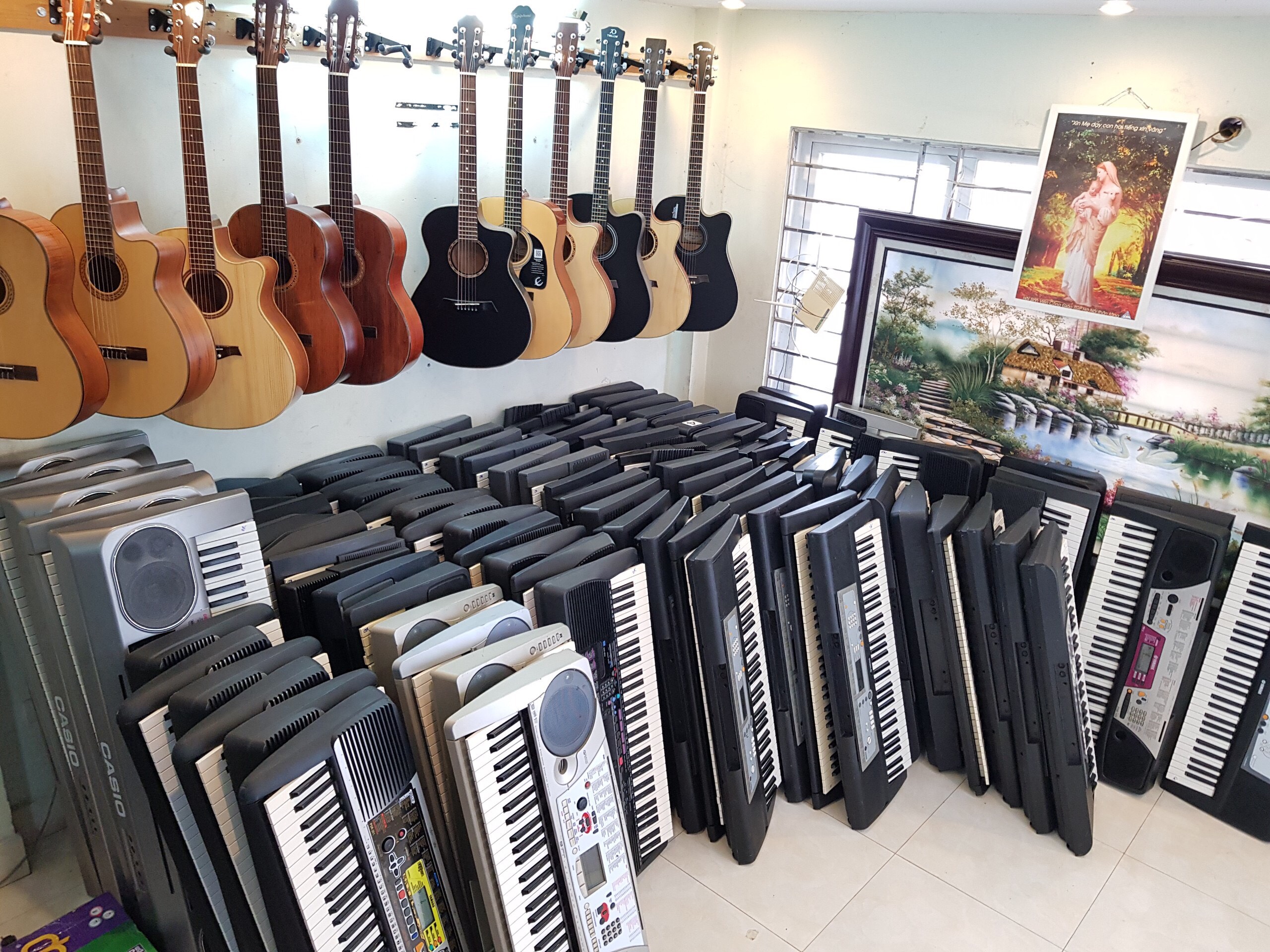 Mua Piano điện giá rẻ, organ cũ mới chất lượng uy tín Lai Châu