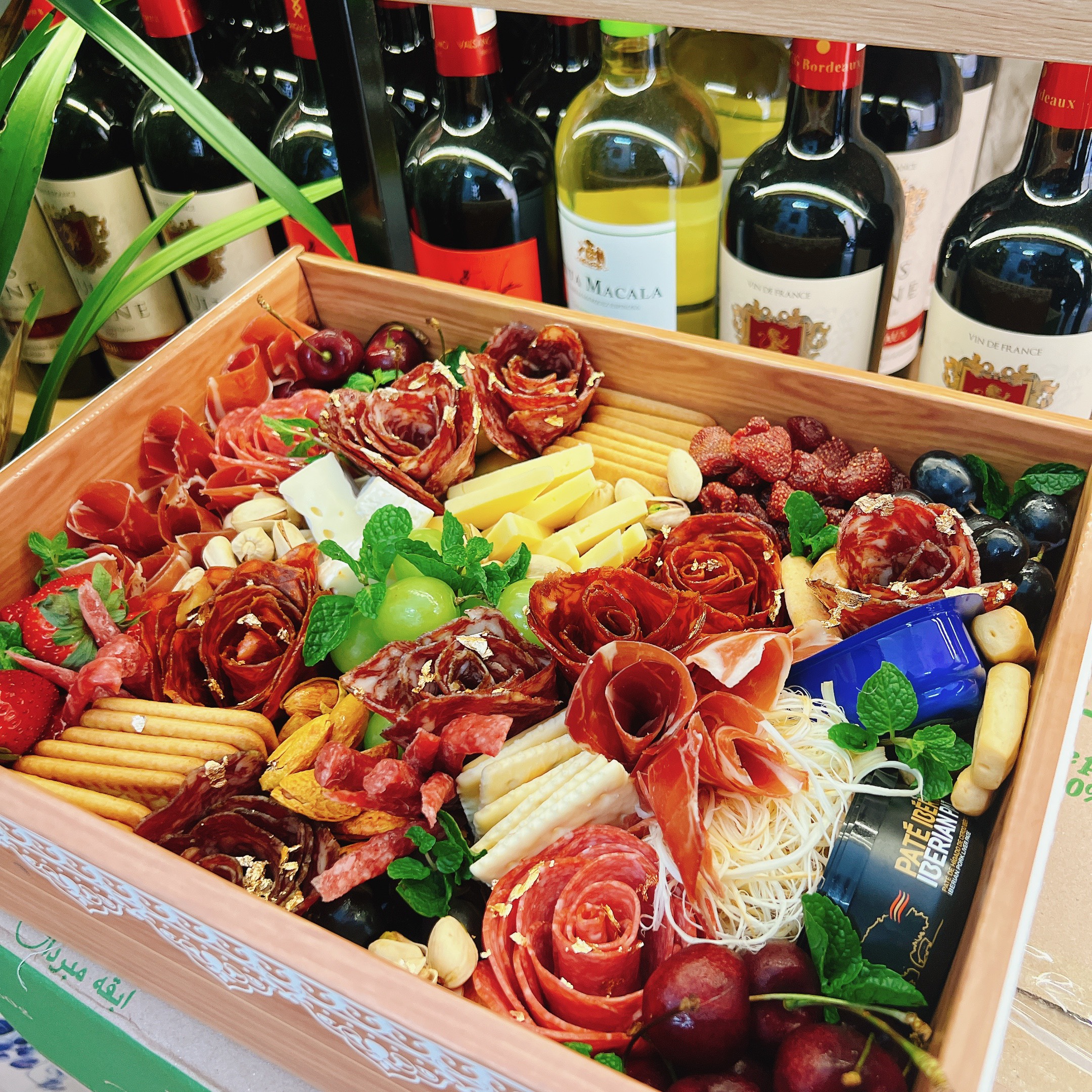 Cold Cut Box Premium - Khay thịt nguội tổng hợp - BP1