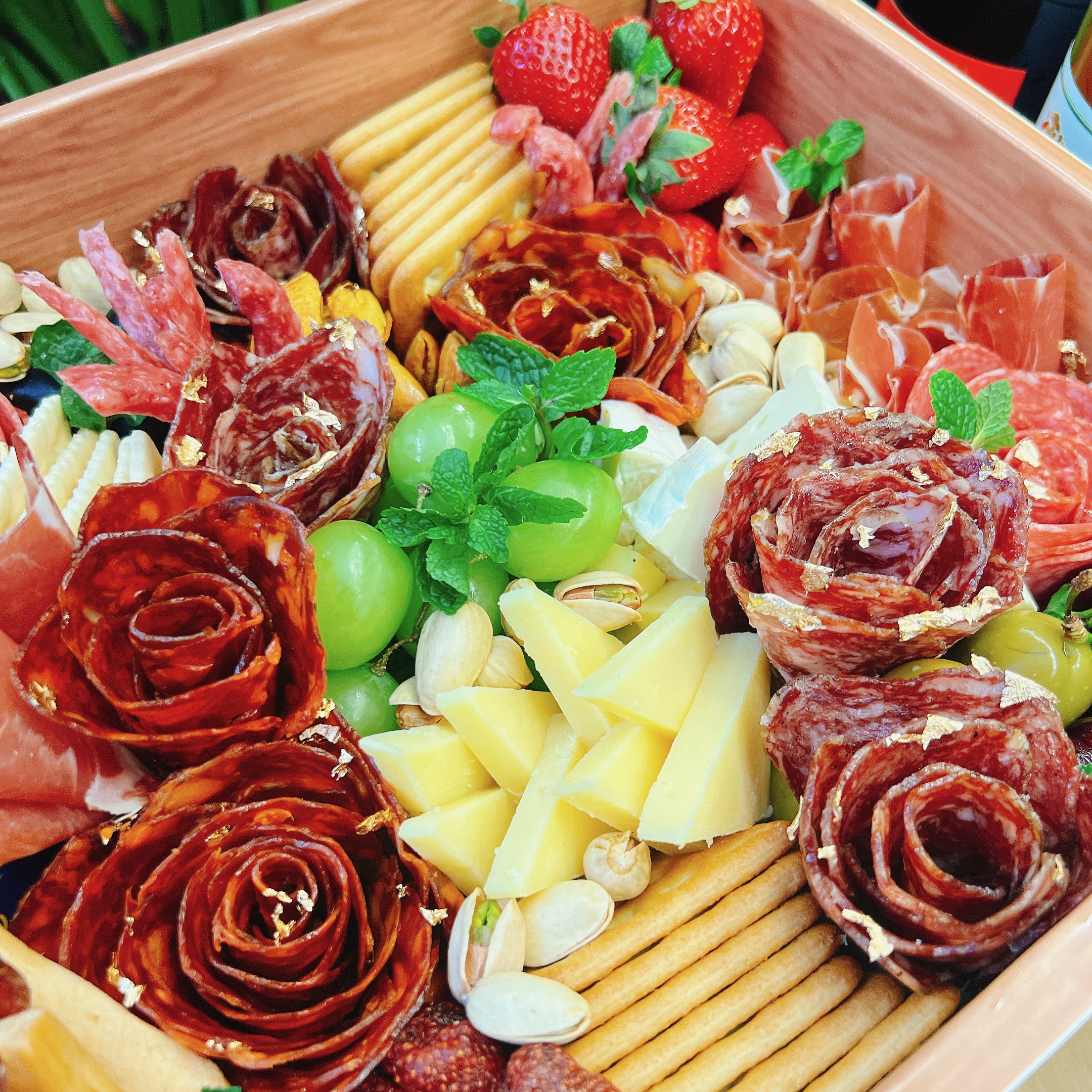Cold Cut Box Premium - Khay thịt nguội tổng hợp - BP1