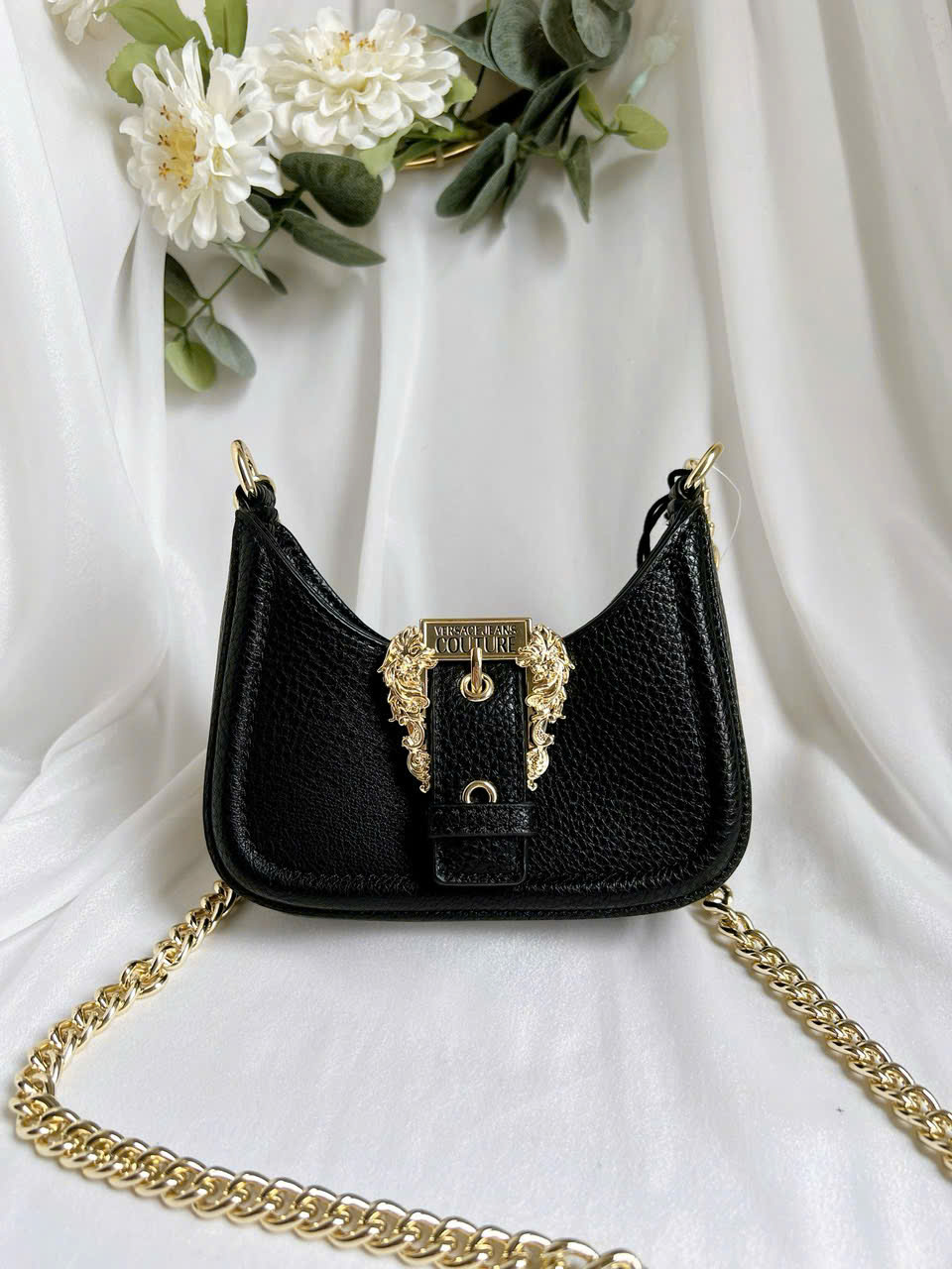 Túi Đeo Vai Versace Jeans Halfmoon